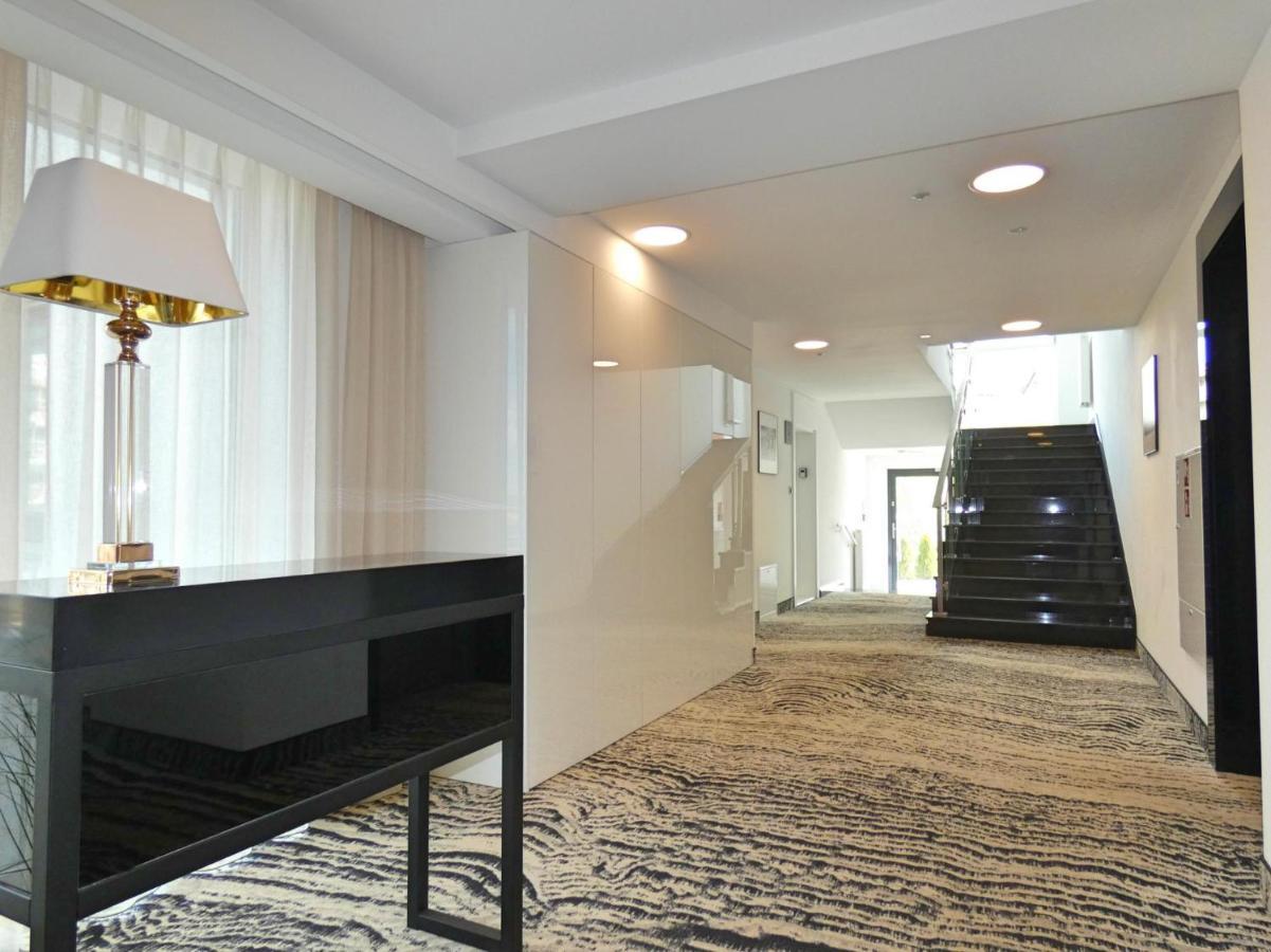 Azure Mare B&m Apartament *